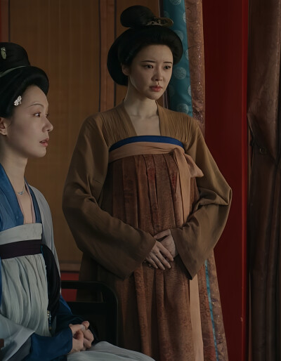 莫离