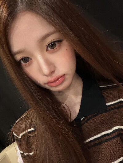 张元英