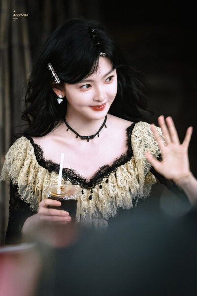 章若楠