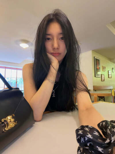 suzy