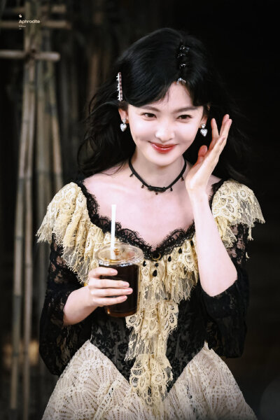 章若楠