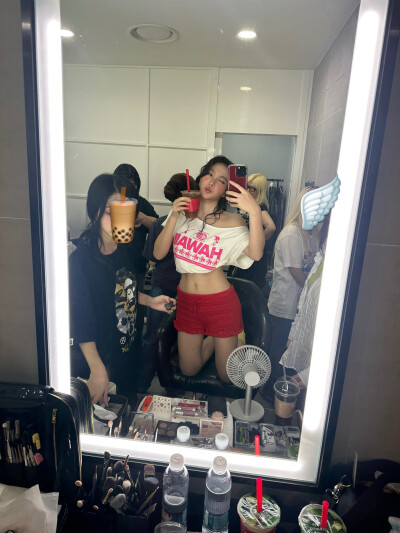 金艺琳 yeri