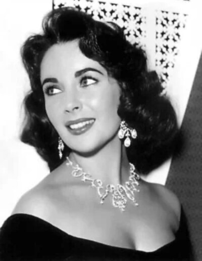 Elizabeth Taylor ​​​