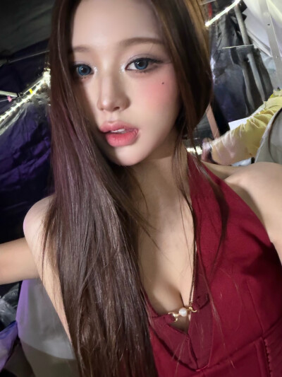张元英 wonyoung