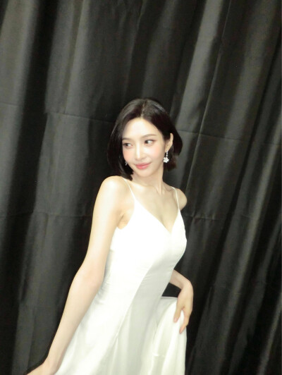 朴秀荣 joy