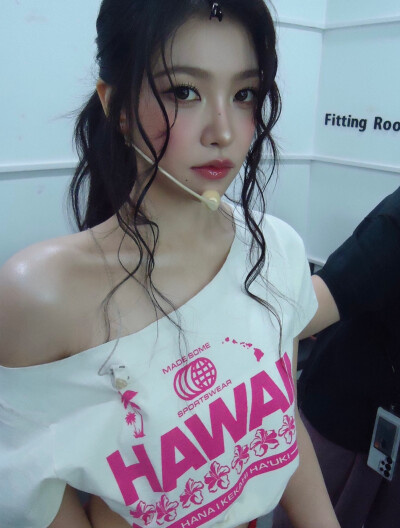 金艺琳 yeri