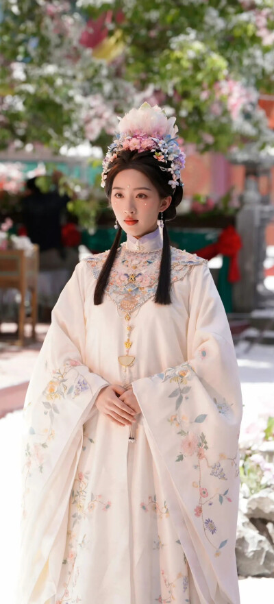 邓恩熙《花开锦绣》傅庭芸
