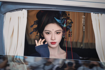 鞠婧祎
