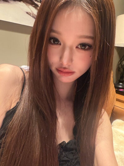 张元英 wonyoung
