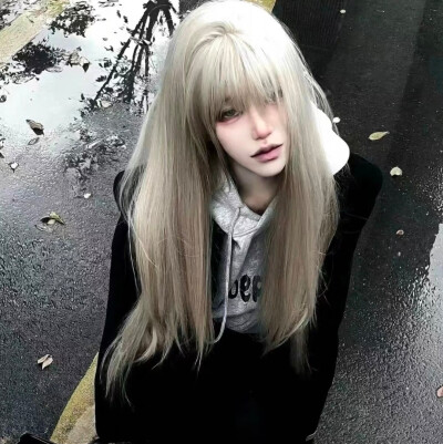 女头