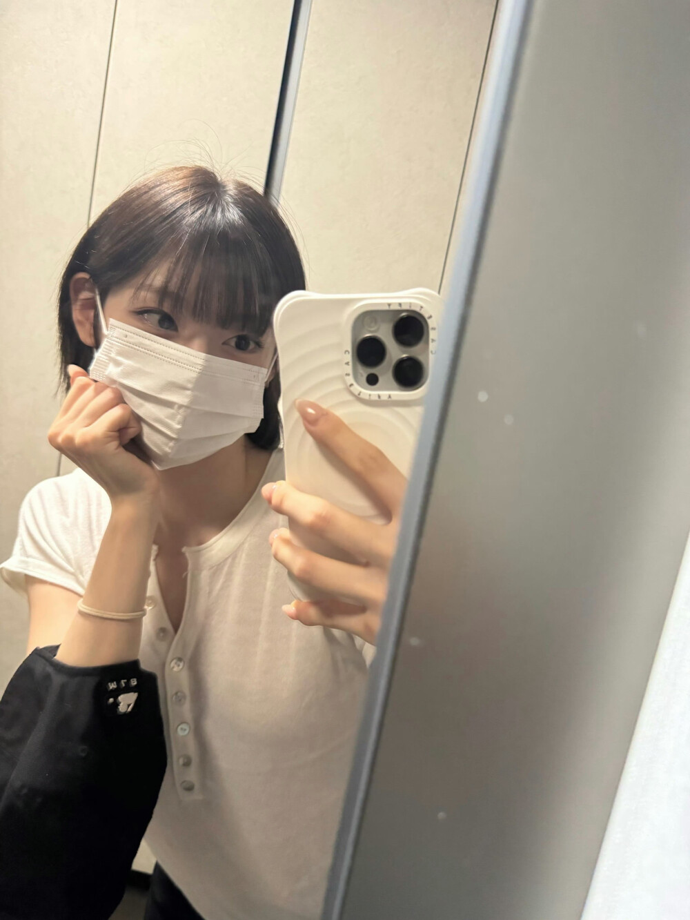 尹势银
