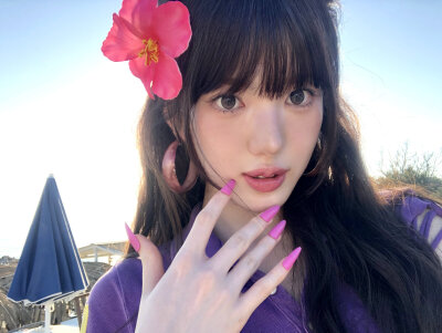 kiiikiii Sui李守彬