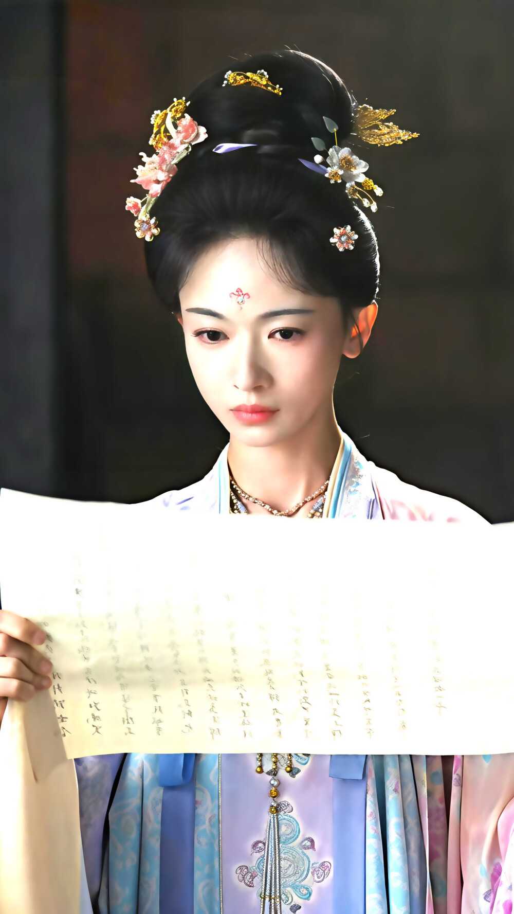 御廷谣