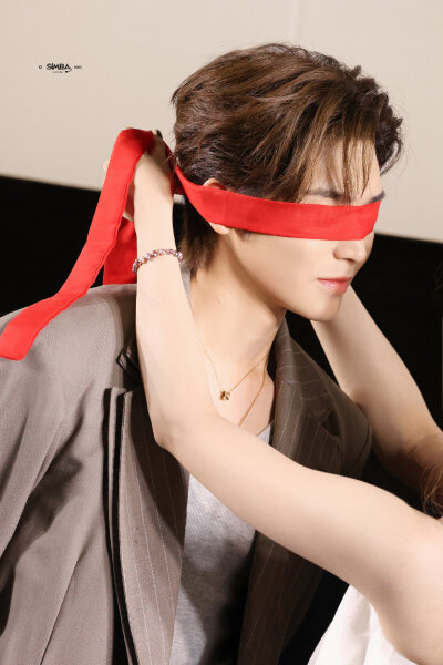 侯明昊