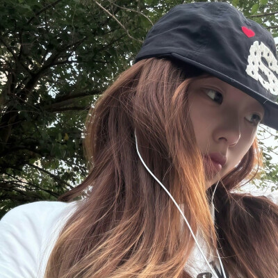 女头