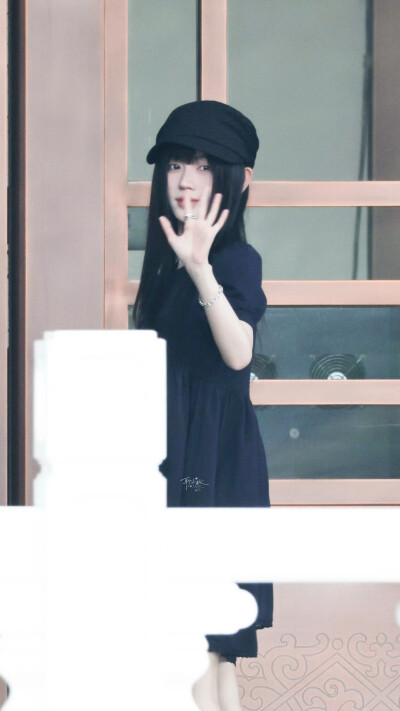鞠婧祎