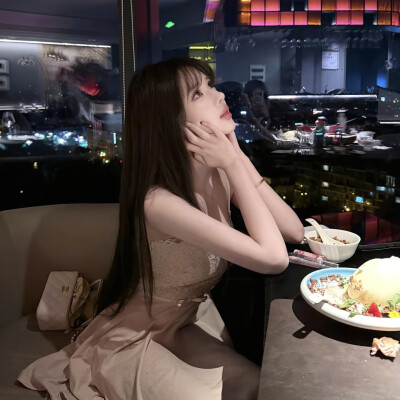 悄悄退场