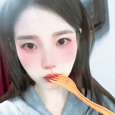 李知恩