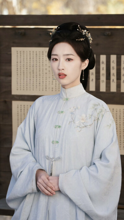 花开锦绣｜解庭芸｜邓恩熙