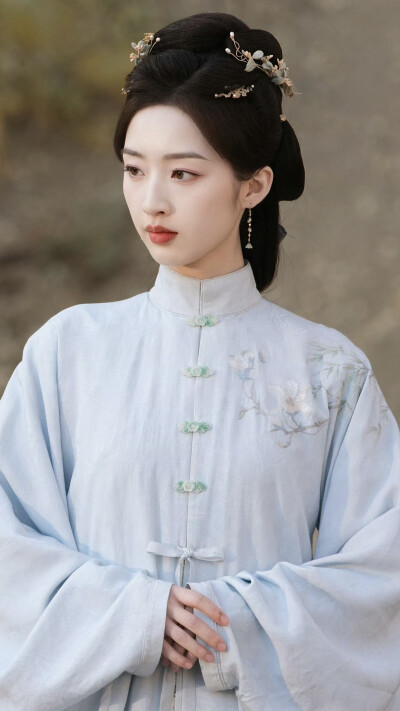 花开锦绣｜解庭芸｜邓恩熙