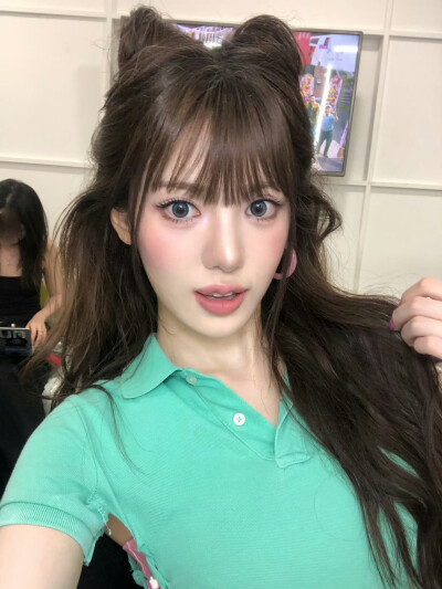 kiiikiii Sui李守彬