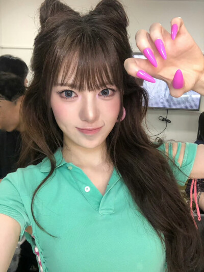 kiiikiii Sui李守彬