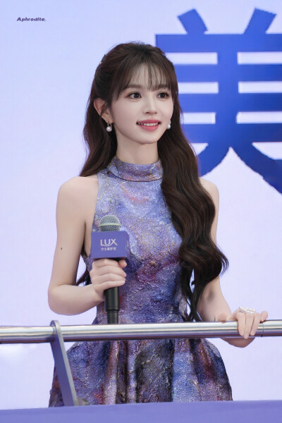 田曦薇