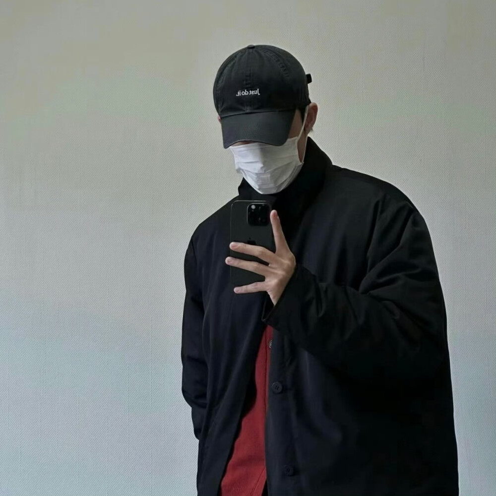 头像丨男头 平静的日子里教会我珍视一切