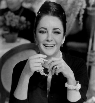 Elizabeth Taylor ​​​