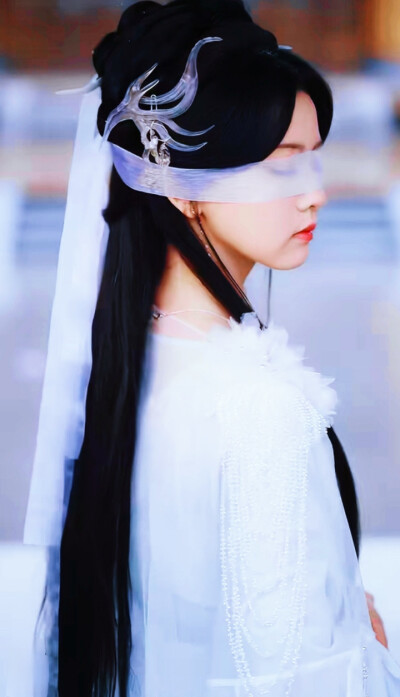 林秋奈