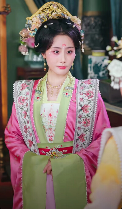 李静一