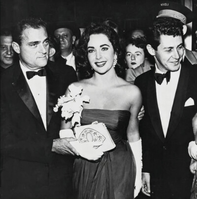 Elizabeth Taylor ​​​