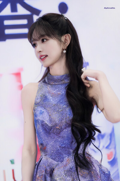 田曦薇