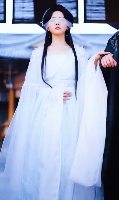 林秋奈