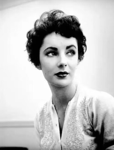 Elizabeth Taylor ​​​