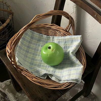 图源ks：偷喝汽水