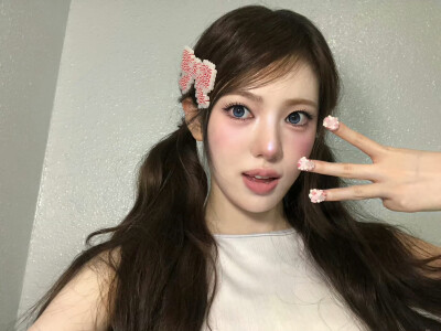 kiiikiii Sui李守彬