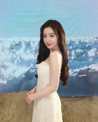 裴珠泫 irene