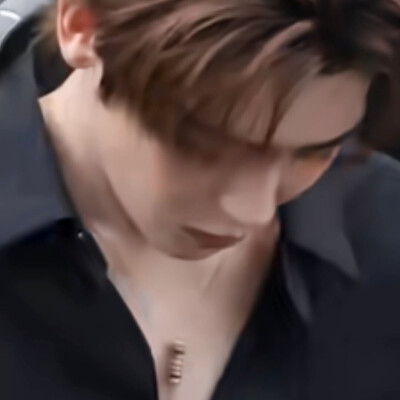 侯明昊