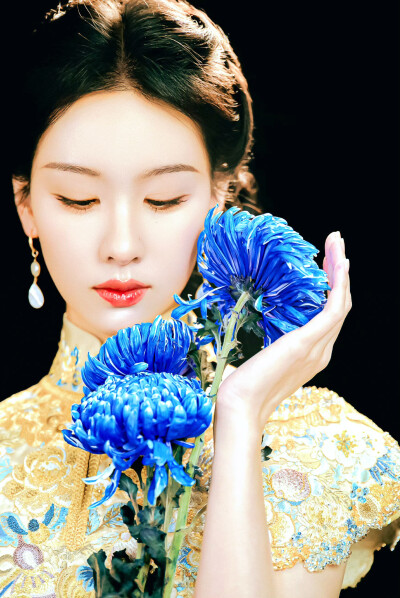 陈都灵