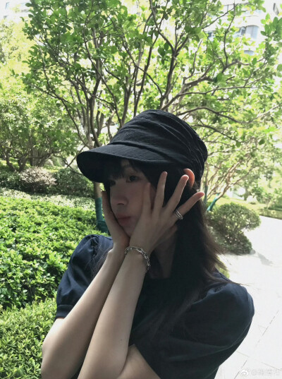 鞠婧祎