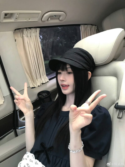 鞠婧祎