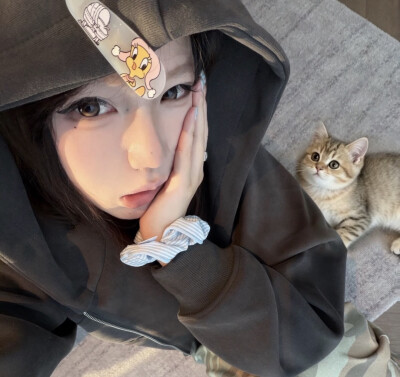 女头
可爱搞怪