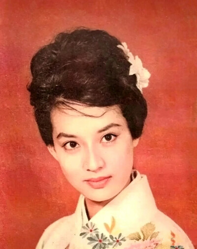 尤敏