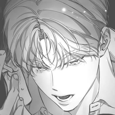漫画：Stage Behind
作者：김건수
动漫男头Δ