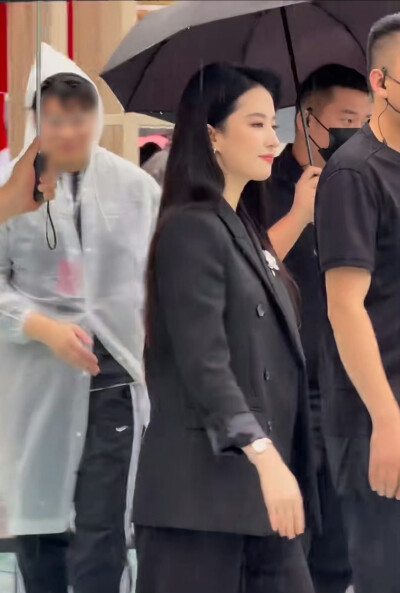 刘亦菲天梭手表成都活动2026.8.18
刘亦菲天梭手表全球品牌代言人