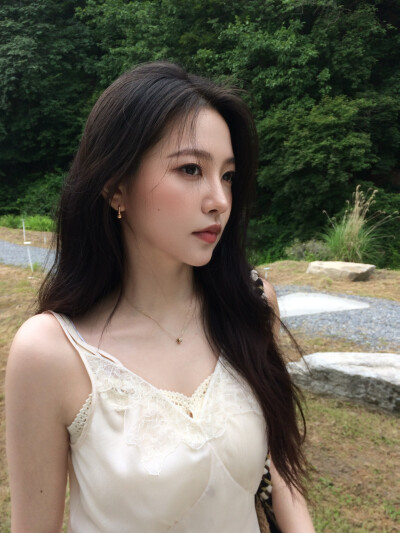 金艺琳 yeri