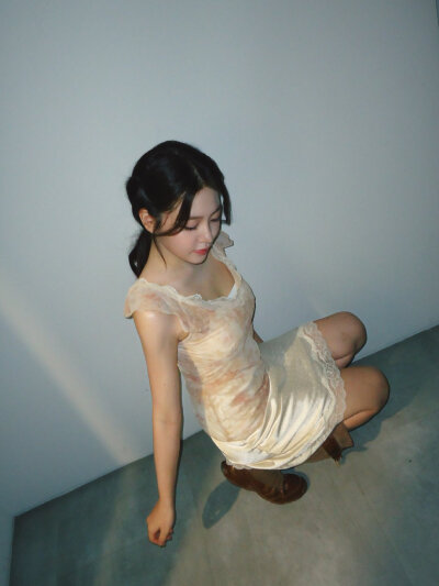 金艺琳 yeri