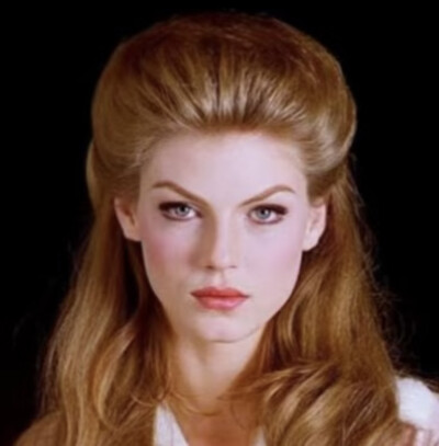 Angela Lindvall