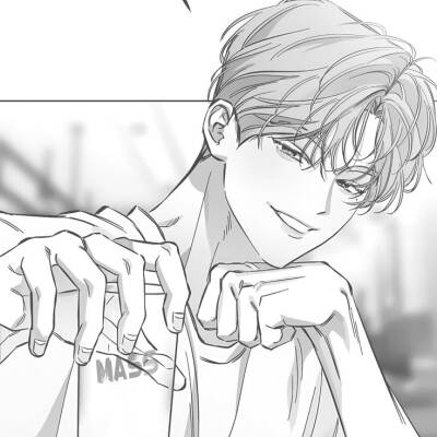 漫画：Stage Behind
作者：김건수
动漫男头Δ